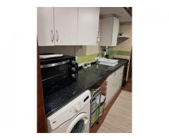 Quarto no Estoril, com acesso a Jardim/Quintal partilhado, 550€ (negociável)